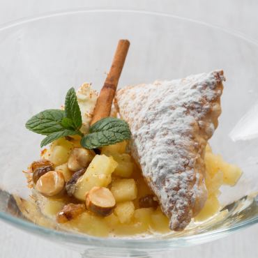 Apfelstrudel im Glas