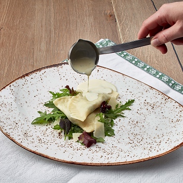 Nudelteigtaschen mit Pilzfüllung