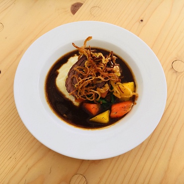 Rindsroulade mit Selleriepüree