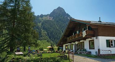 Alpengasthof-Labalm_001_Aussenansicht-Sommer